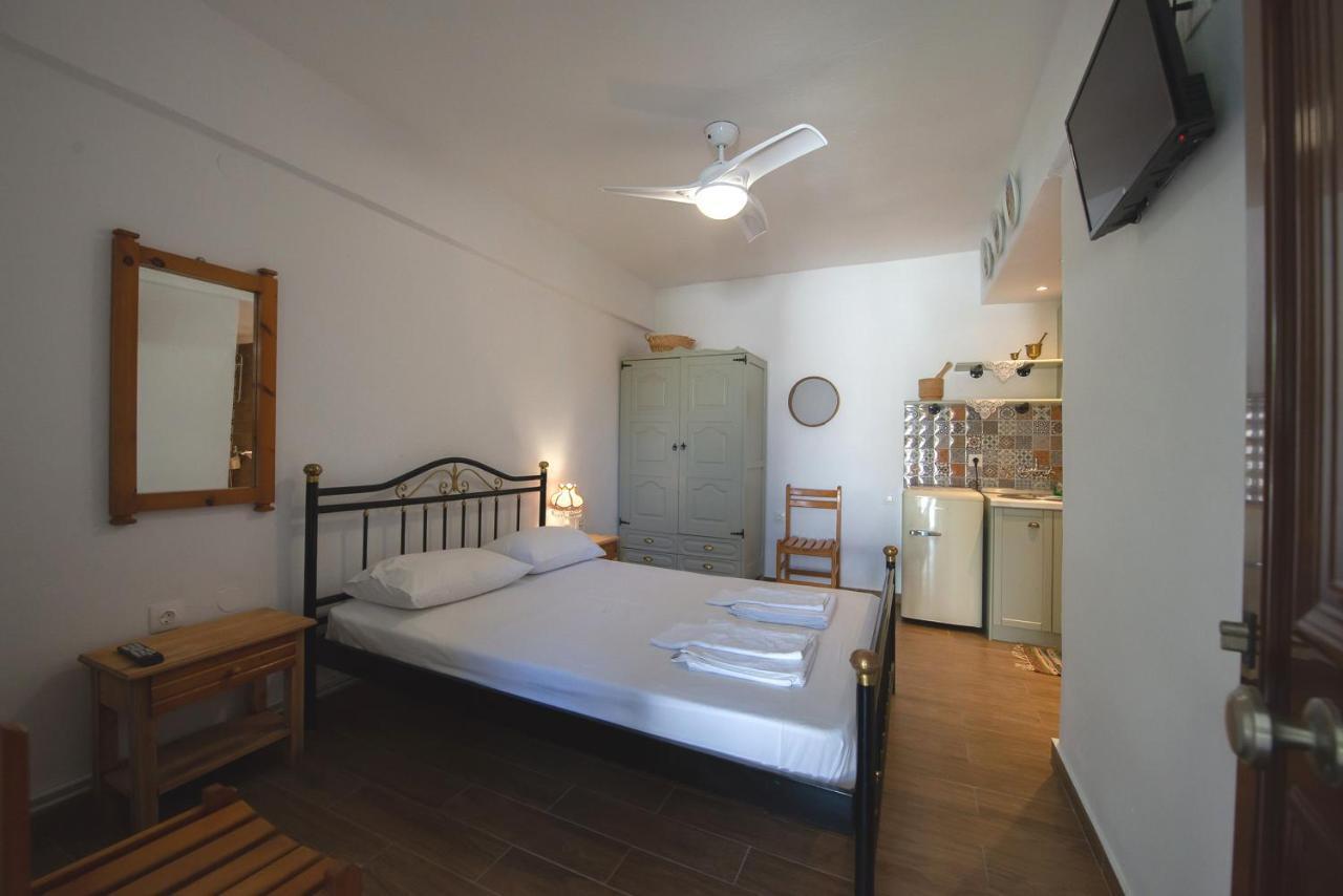 Mala - Μάλα Appartement Afytos Buitenkant foto
