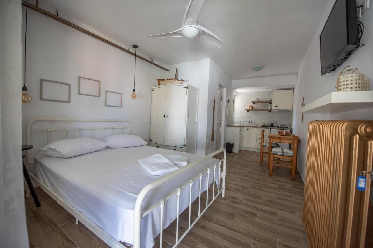 Mala - Μάλα Appartement Afytos Buitenkant foto